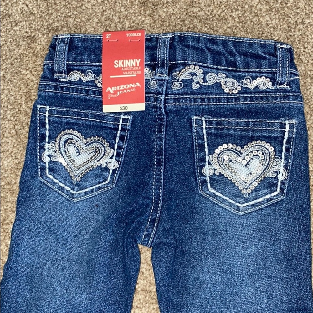 Jean - Picture 2 of 4